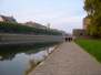  promeneurs sur les berges du Doubs